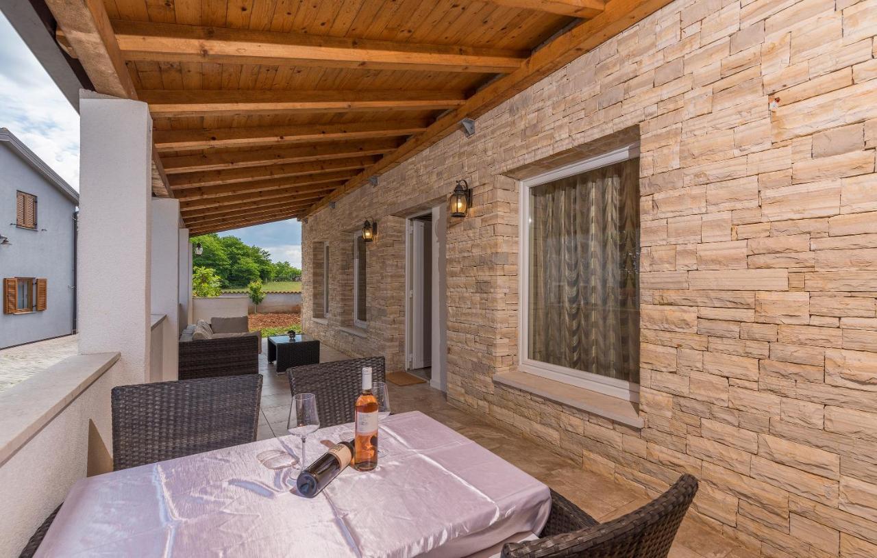 Villa Ancora Savudrija Luaran gambar